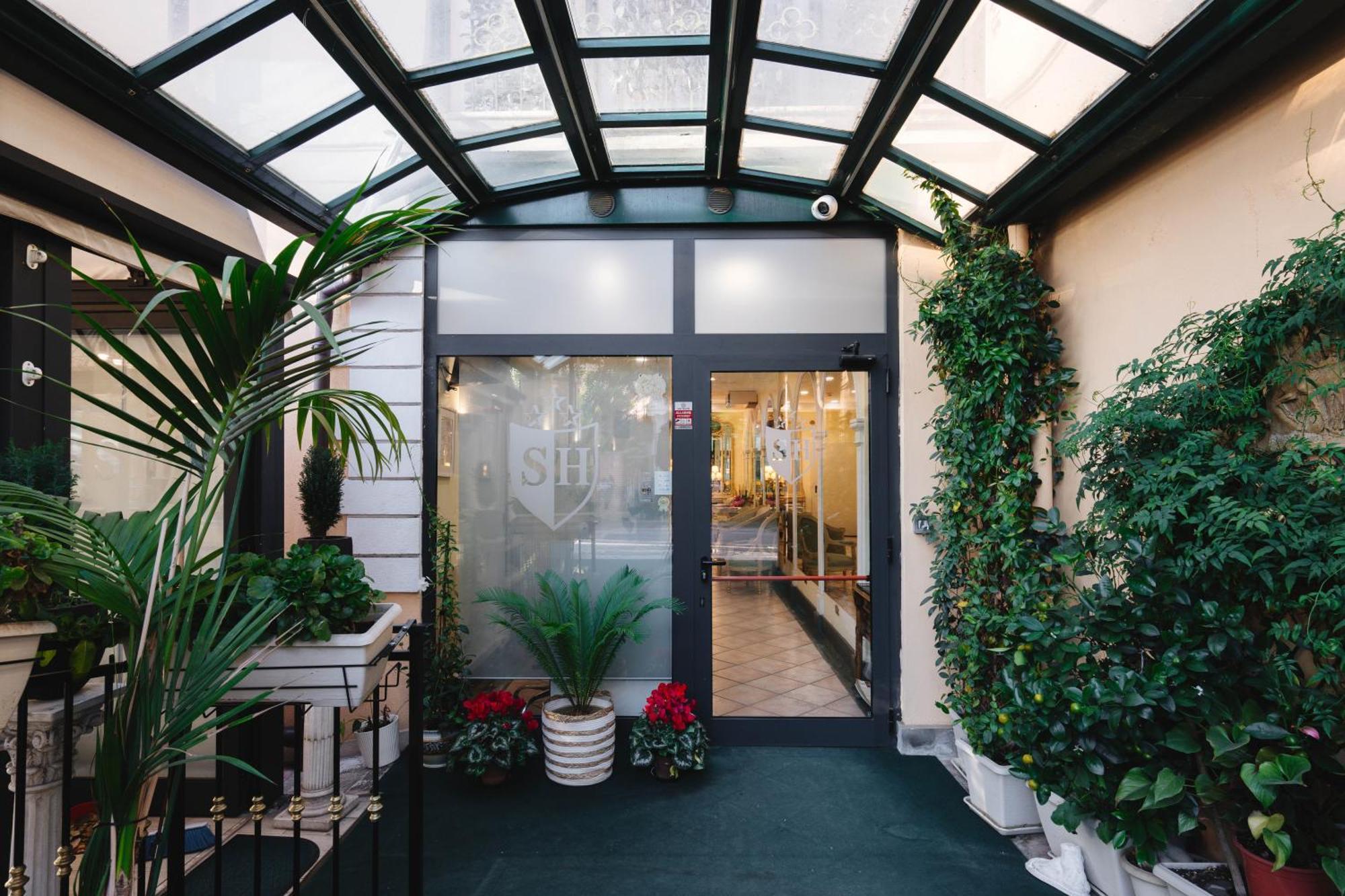 Sourire Hotel — Photos 2